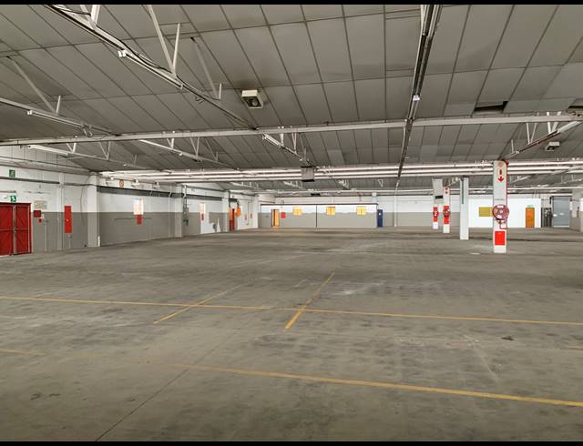 2,785M² WAREHOUSE TO LET IN PAROW INDUSTRIAL